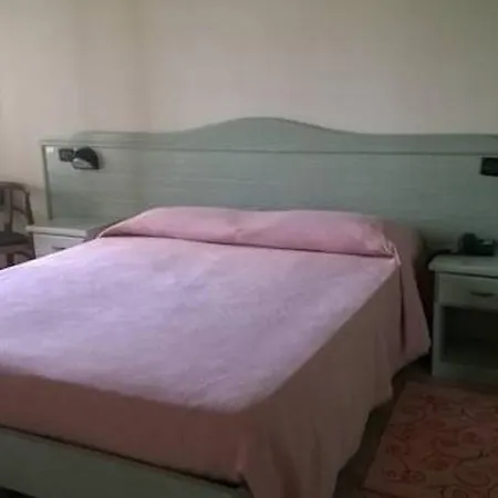 Del Po Hotel 3*